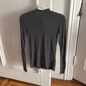 Tall GAP scalloped hem turtleneck